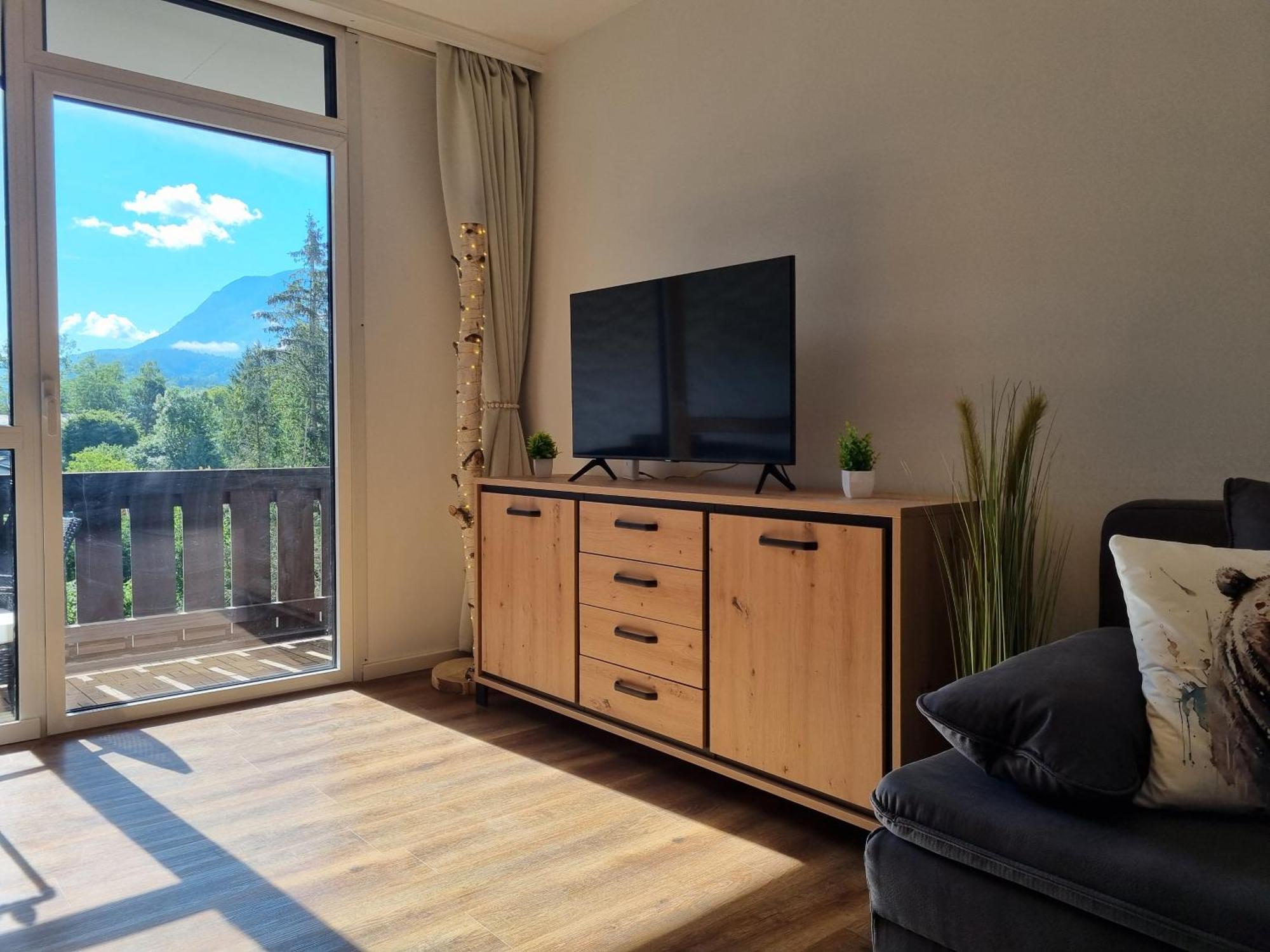 Apartment Cow Royal ストローブル エクステリア 写真